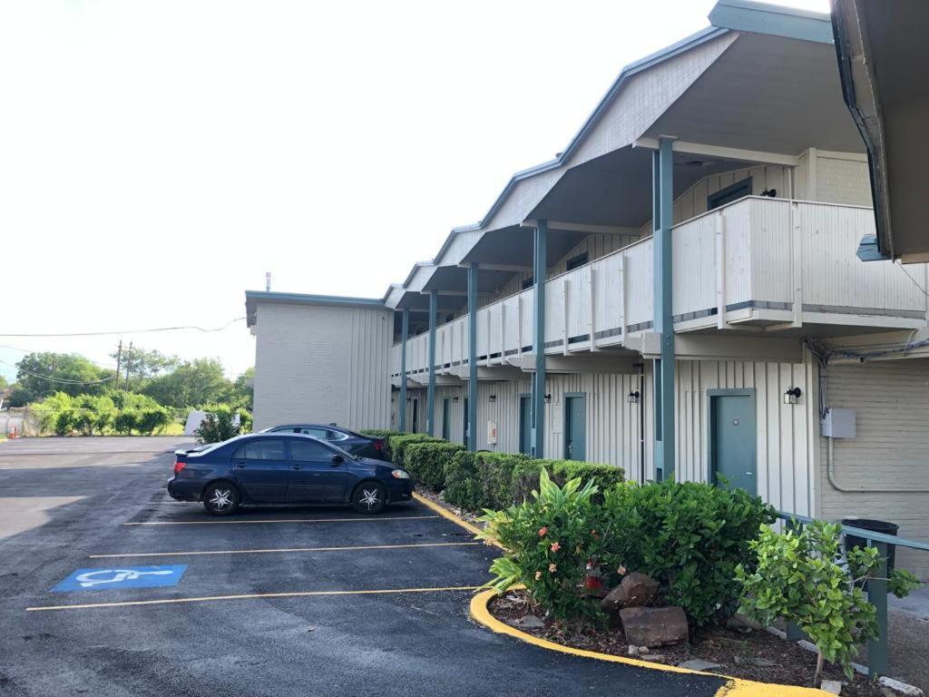 كوربوس كريستي Safari Inn Motel المظهر الخارجي الصورة